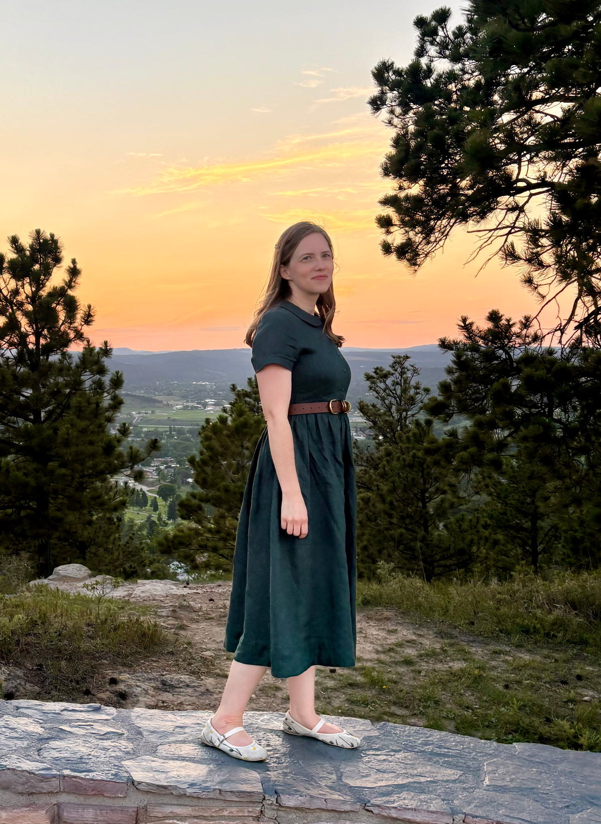 Lisette — Forest Green Linen Midi Dress