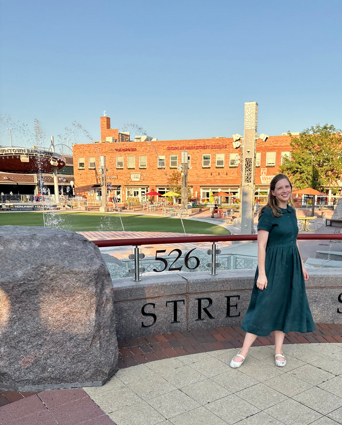 Lisette — Forest Green Linen Midi Dress