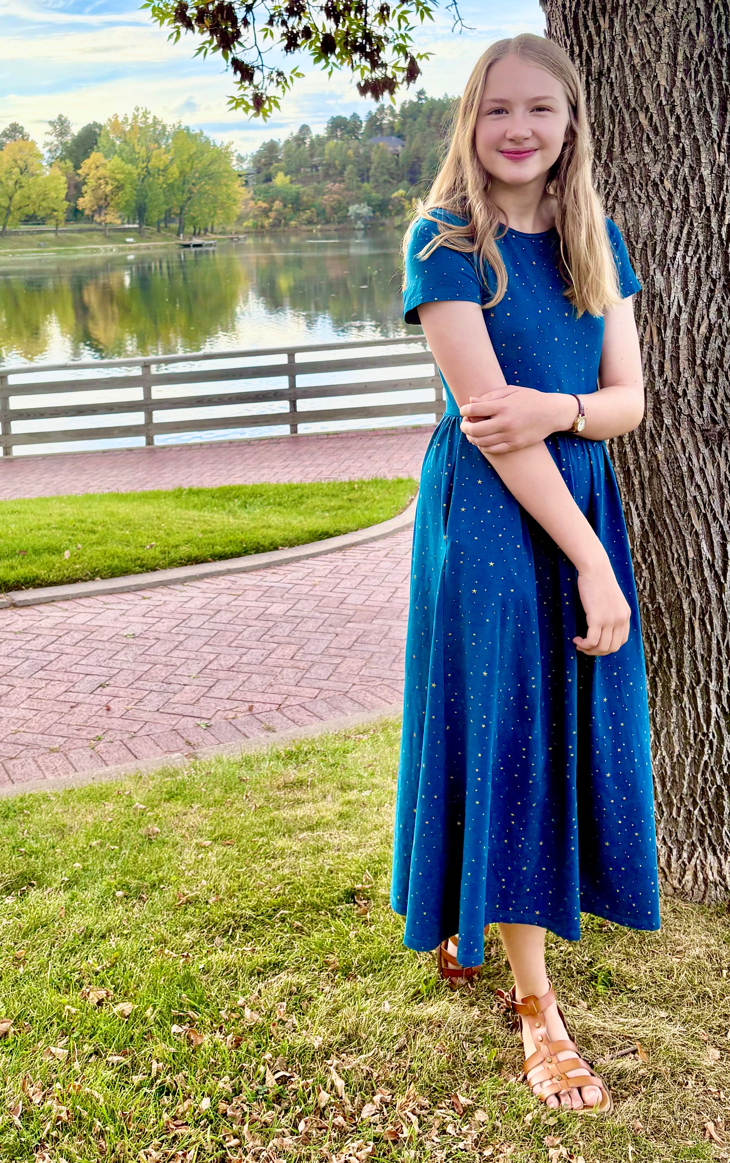 Luminosa Women's Feminine Midi Dress with Pockets – Poppy Joy Dresses