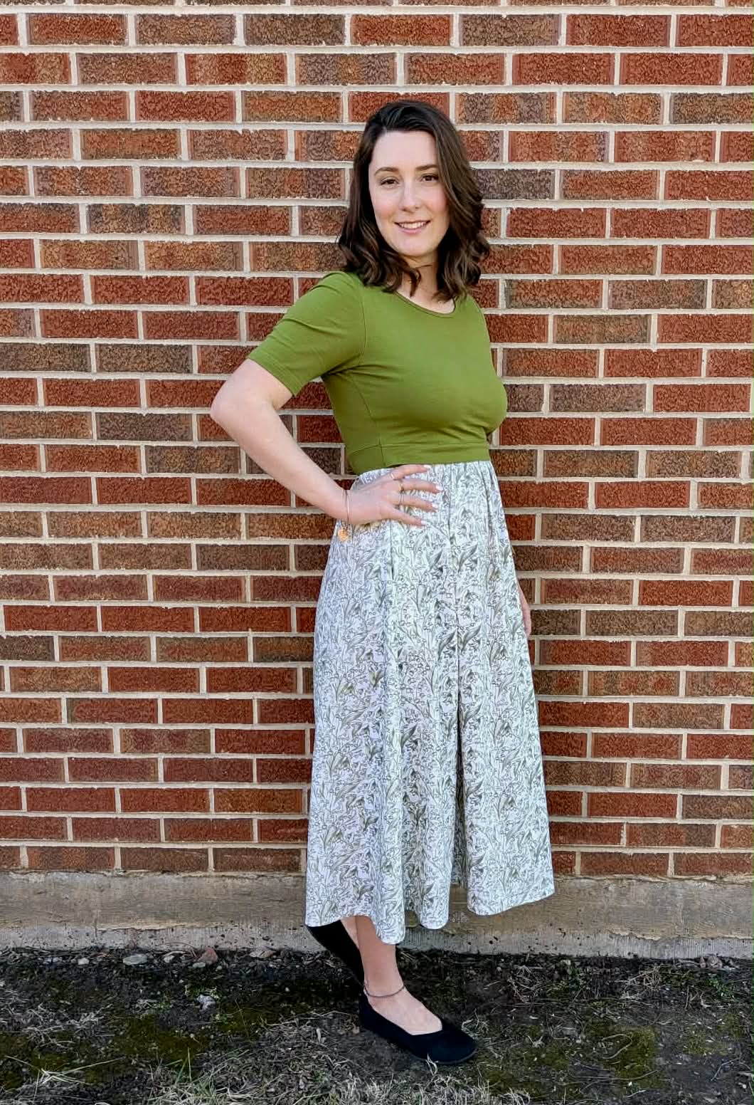 Lily of the Valley Women's Nursing Cotton Midi Dress with Pockets